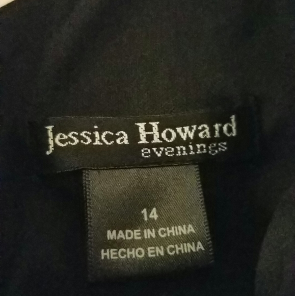 Evening dress - Picture 3 of 7